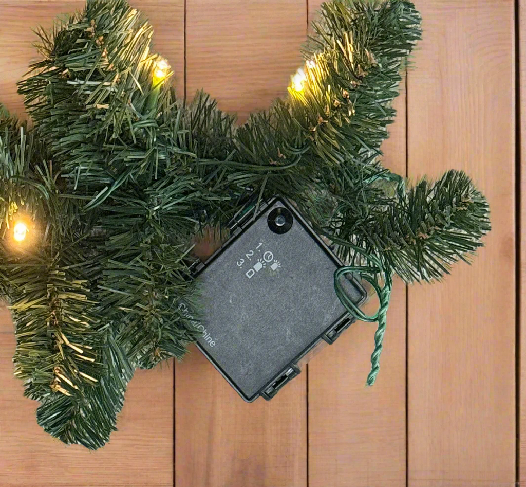 6 Foot Pre-lit Christmas Garland, 120 Tips, 36 LED Lights, Battery Operated Timer, Green