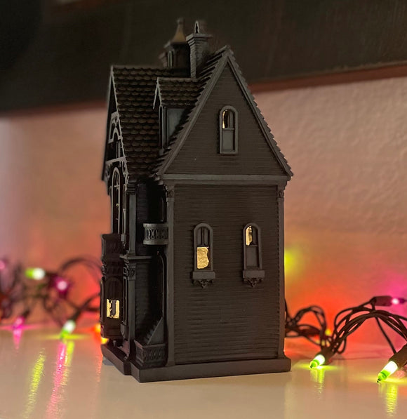 Halloween Lighted Haunted House, Black, 9 Inches High, Battery Operated