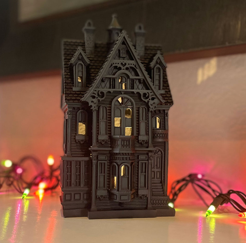 Halloween Lighted Haunted House, Black, 9 Inches High, Battery Operated