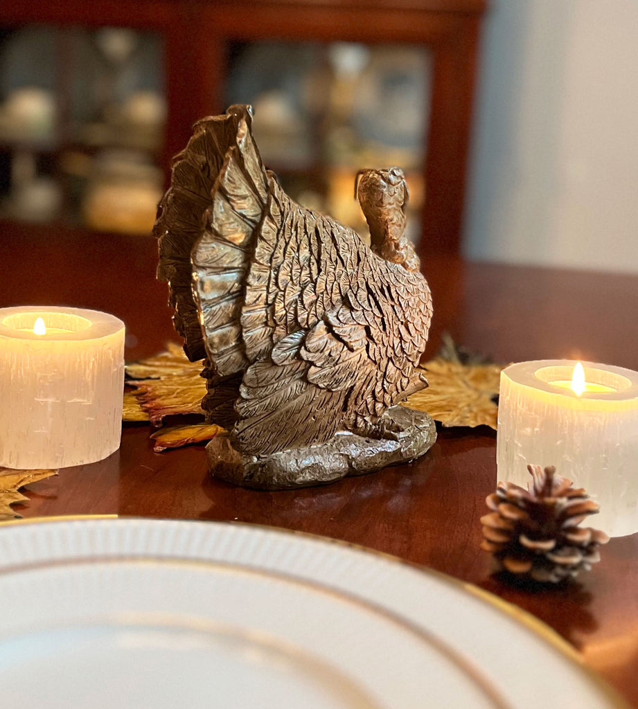 TenWaterloo Harvest Sculpted Thanksgiving Turkey Tabletop Centerpiece, 7 x 6.5 Inches, Resin with Gold Finish