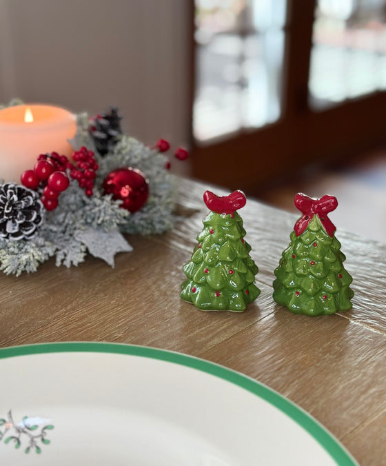 Christmas Tree Salt and Pepper Shaker Set, Ceramic, 3 Inches High, Green with Red Bow, Holiday Table Decor