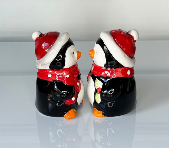 Holiday Penguin Salt and Pepper Shaker Set, Ceramic, 3.5 Inches, Black and White with Red Scarves and Santa Hats