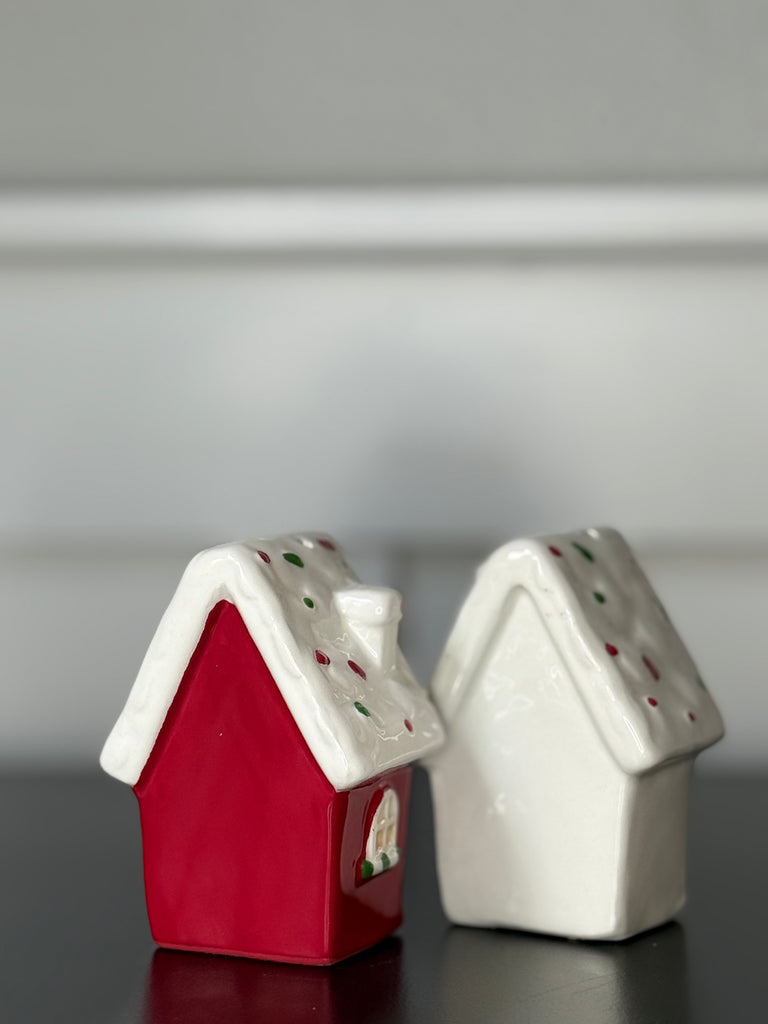 Christmas Ceramic Gingerbread House Salt and Pepper Shaker Set