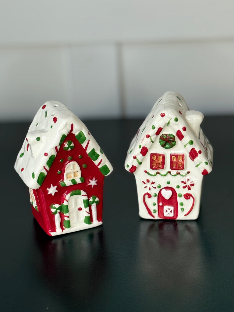 Christmas Ceramic Gingerbread House Salt and Pepper Shaker Set