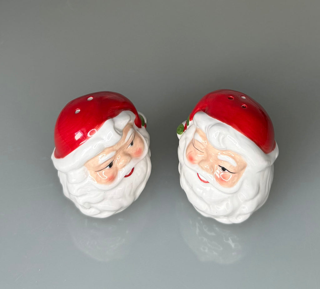 Vintage-Style Christmas Salt and Pepper Shaker Set, Ceramic Santa Design, Red and White, 2.75 Inches